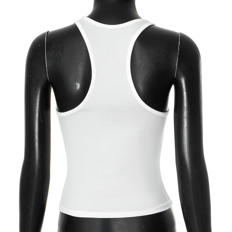 MB1018 Woman White Crop Top
