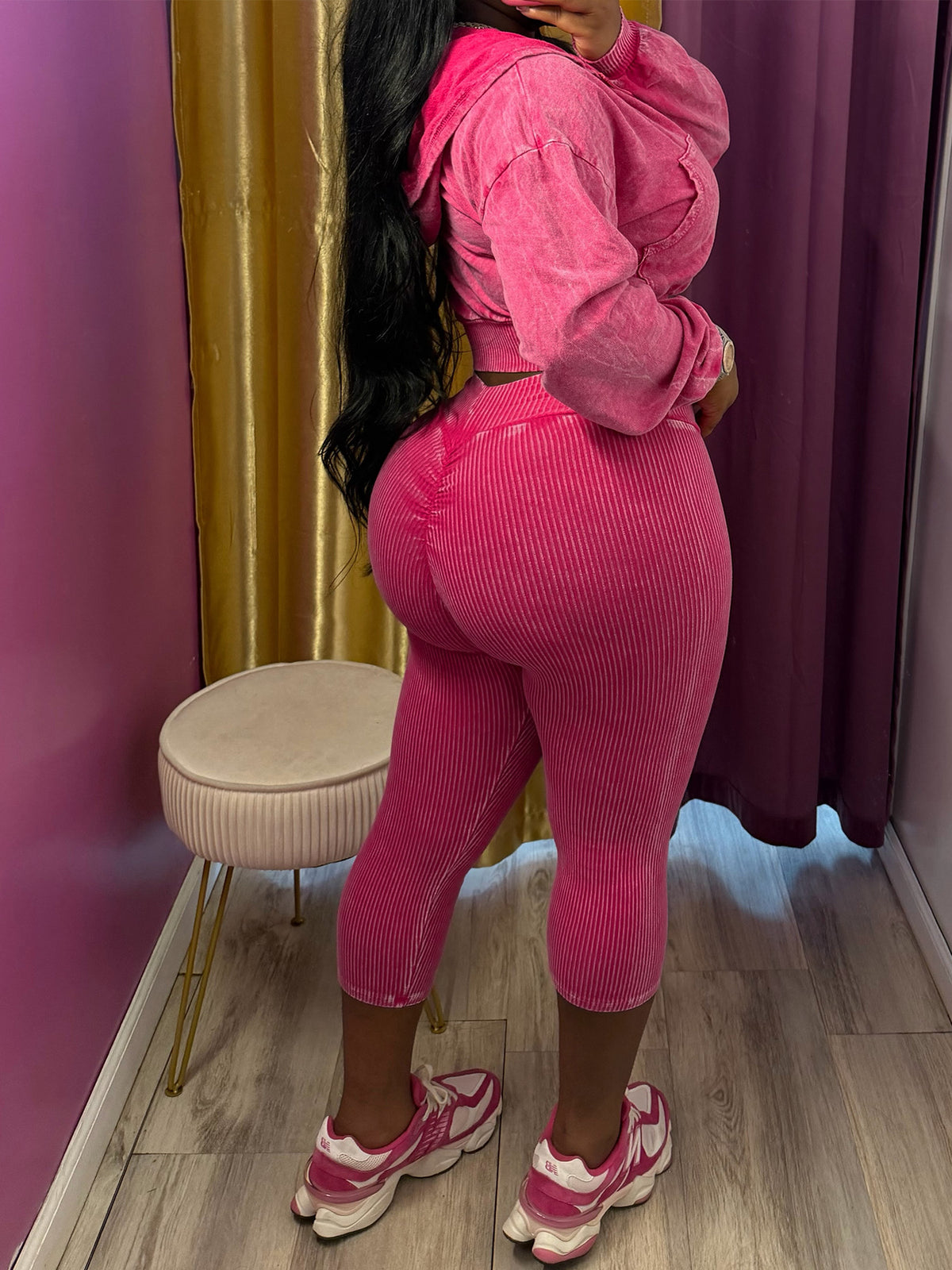MB1734 Washed Ribbed Cropped Hoodie & Scrunch‑Butt Capri Leggings 2‑Piece Set