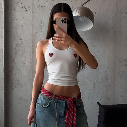 MB1018 Woman White Crop Top
