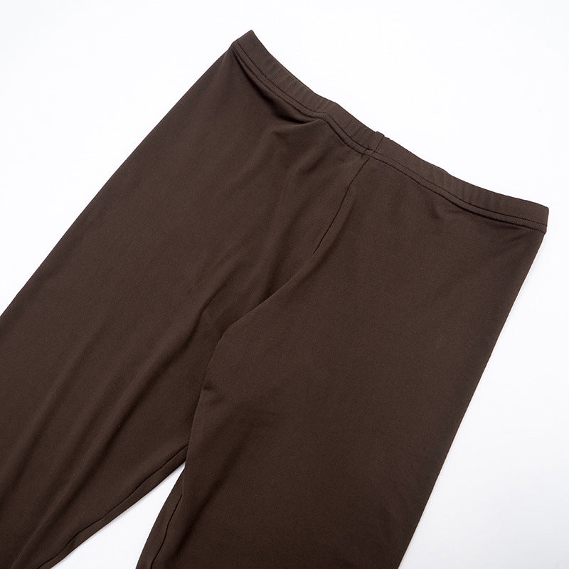 MB1443 Women's Sporty 2-Piece Set: Crop Top & Capri Leggings