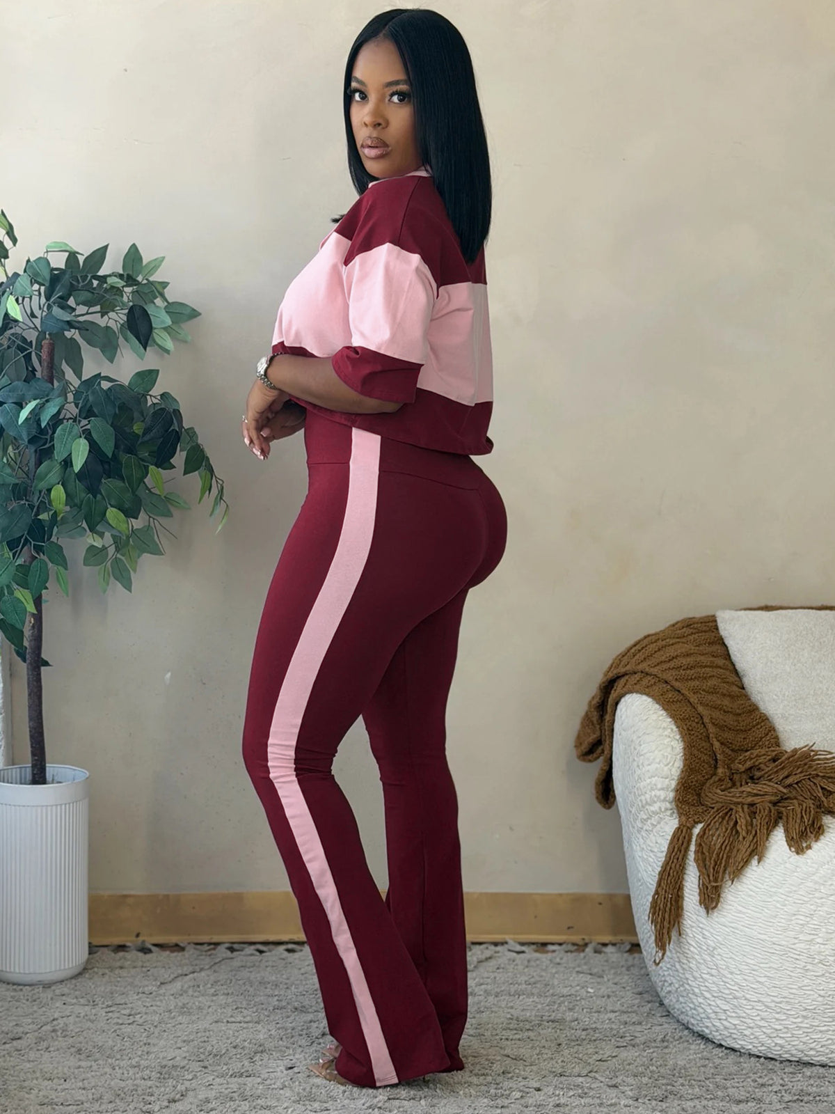 MB1736 Color‑Block Cropped Polo Top & Side‑Stripe Flare Pants 2‑Piece Set