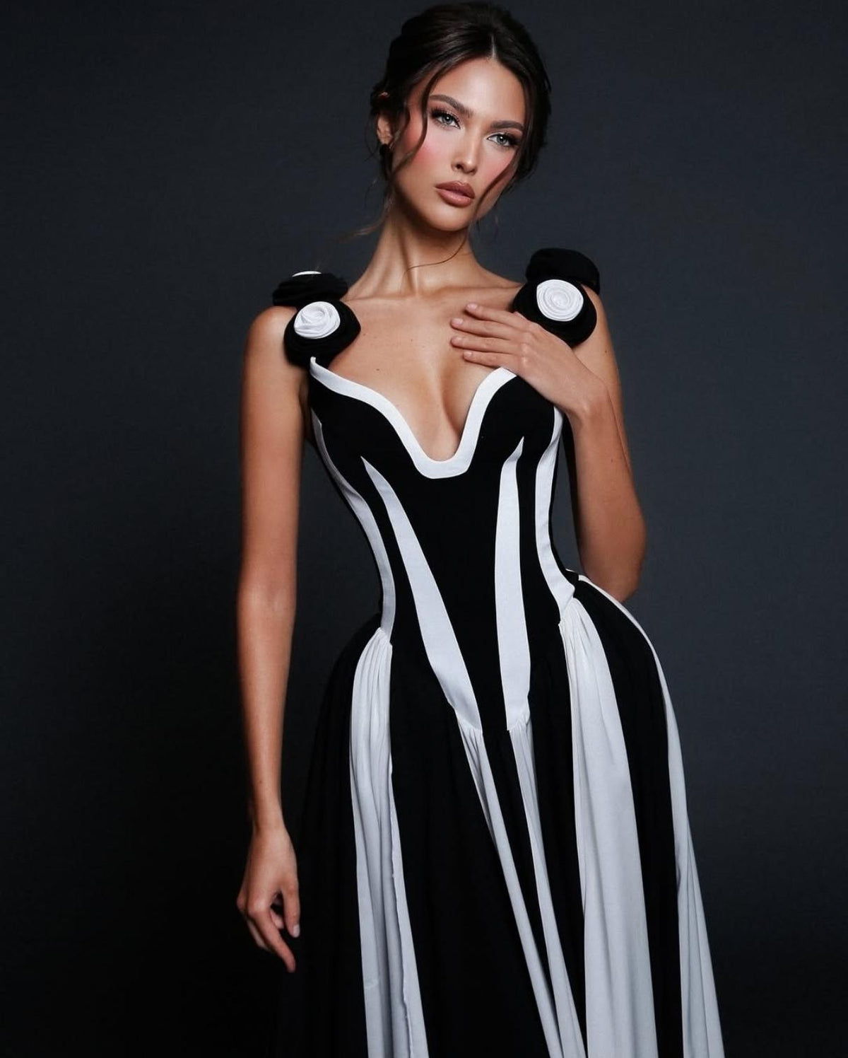 MB2106 Black White Striped Maxi Dress Party Vacation Gown