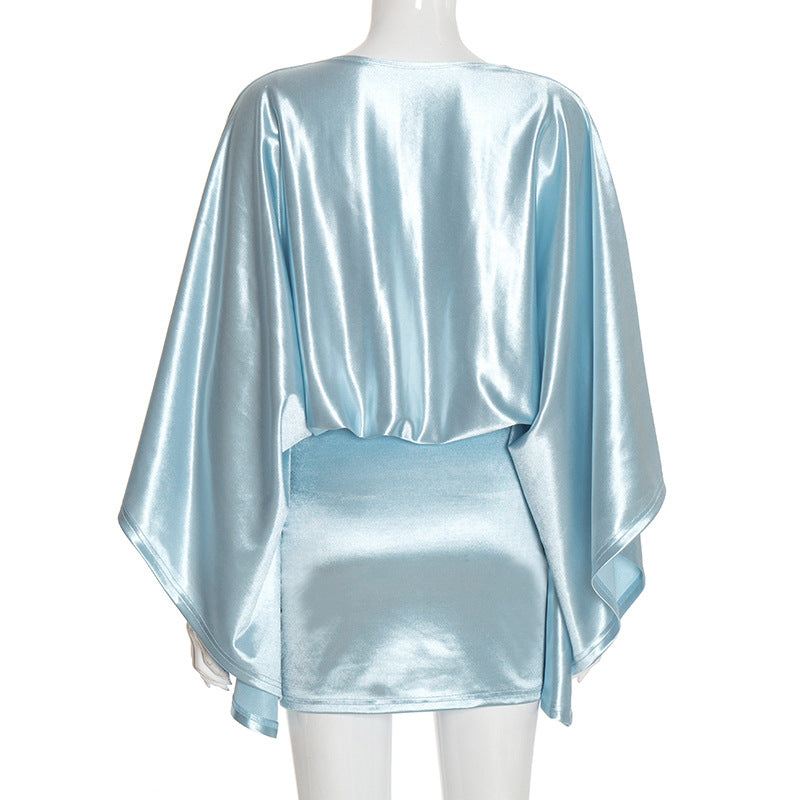 MB1072 Batwing Sleeve V-Neck Bodycon Mini Dress