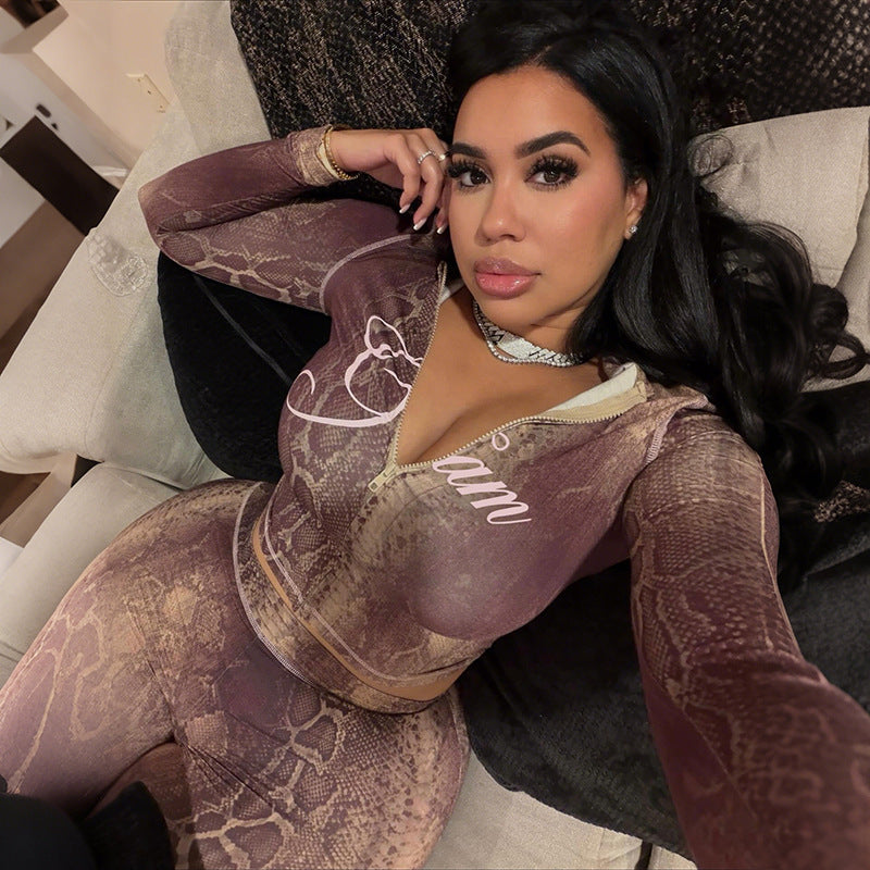 MB1152 Women’s Burgundy Snake Print Hooded Two Piece Set