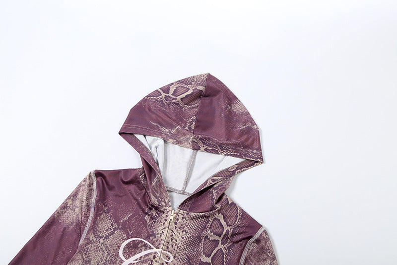 MB1152 Women’s Burgundy Snake Print Hooded Two Piece Set