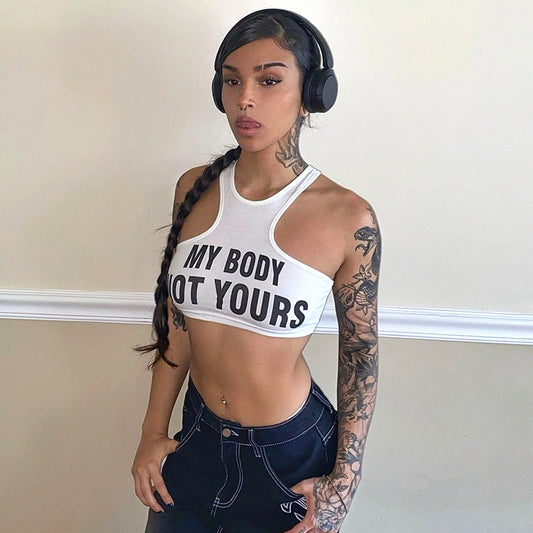 MB1008 Woman Graphic Crop Top