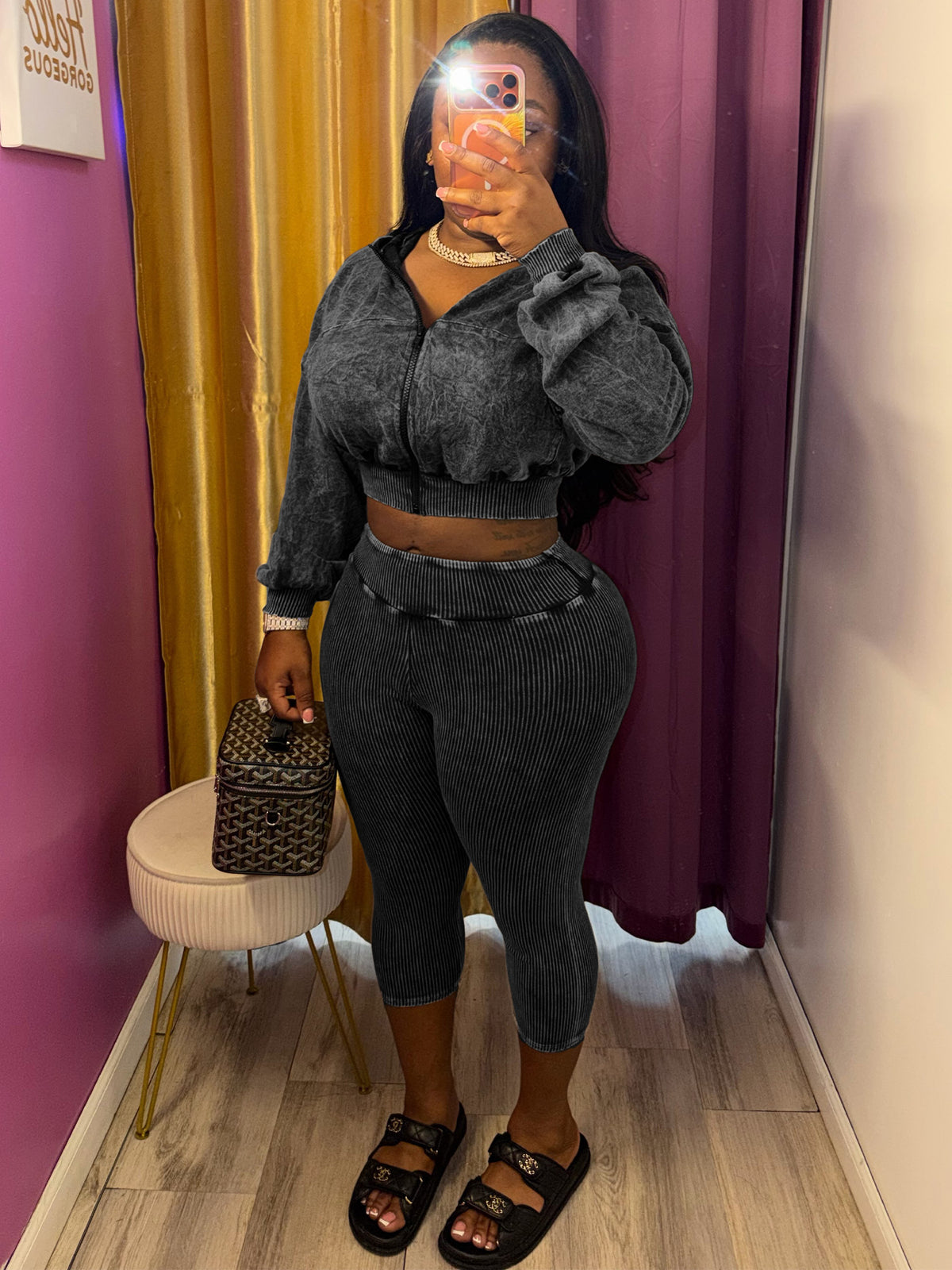 MB1734 Washed Ribbed Cropped Hoodie & Scrunch‑Butt Capri Leggings 2‑Piece Set
