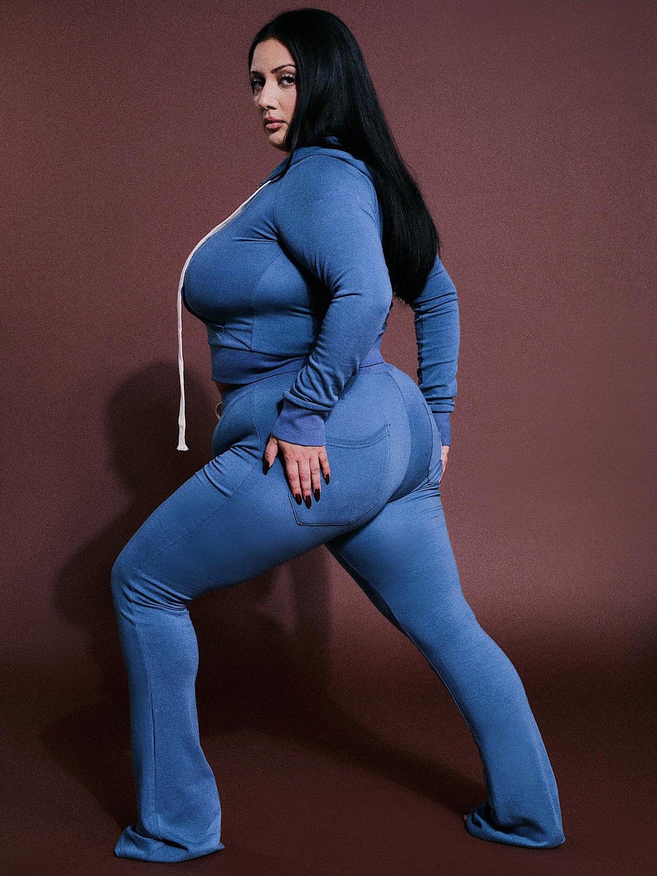 MB1722 Women’s Cropped Hoodie & Flare Pants 2-Piece Tracksuit Set